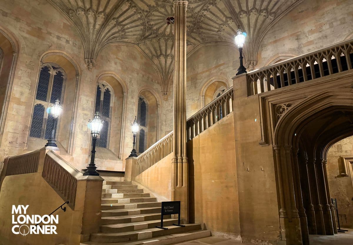 Scale di Hogwarts a Oxford